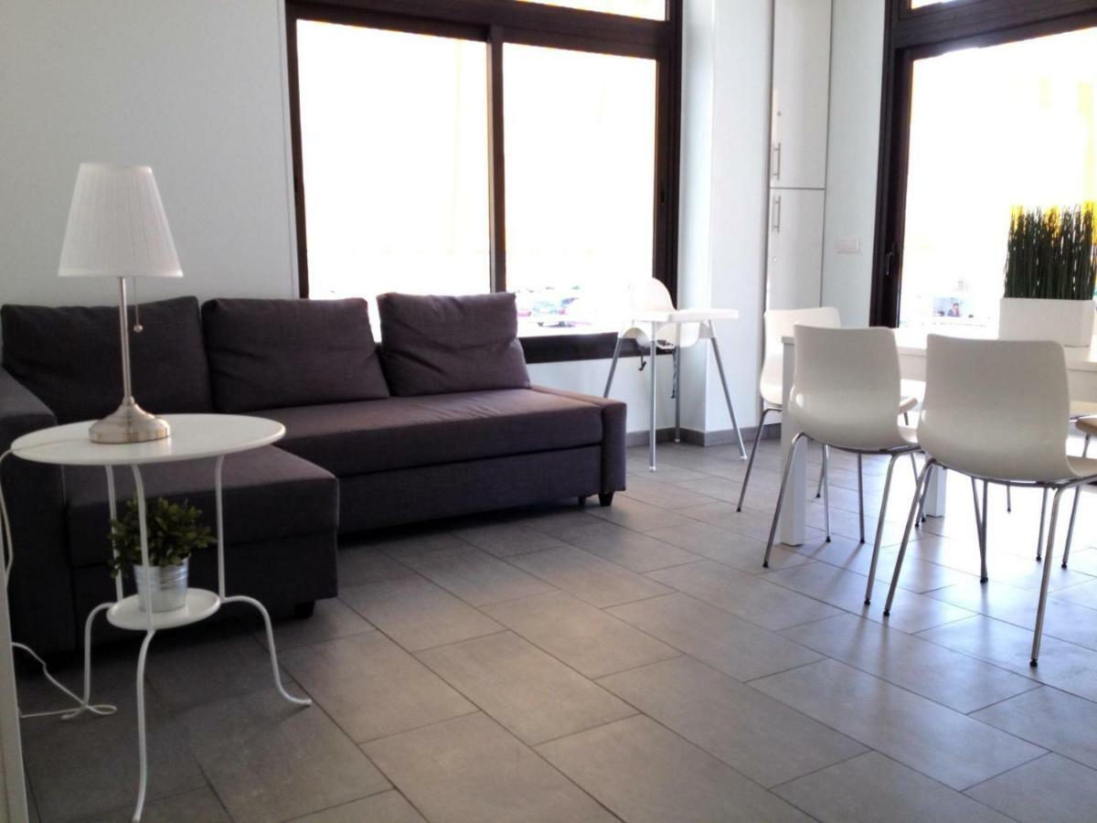 Chitamar Apartment Арона Екстериор снимка